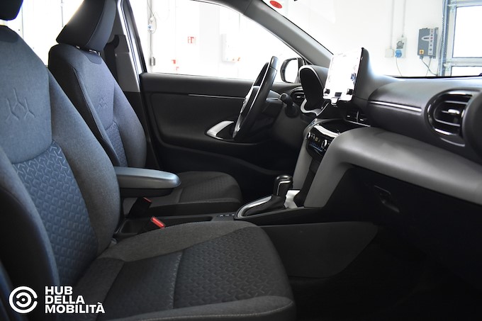 TOYOTA Yaris Cross 1.5 Hybrid 5p. E-CVT Business